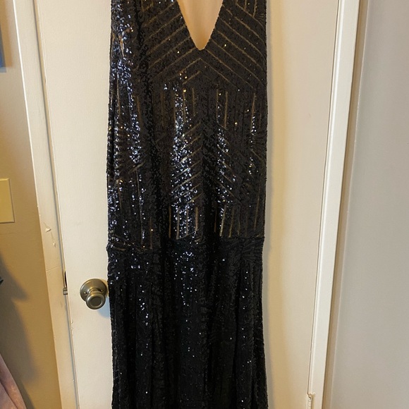 Sequin dress - Picture 2 of 3